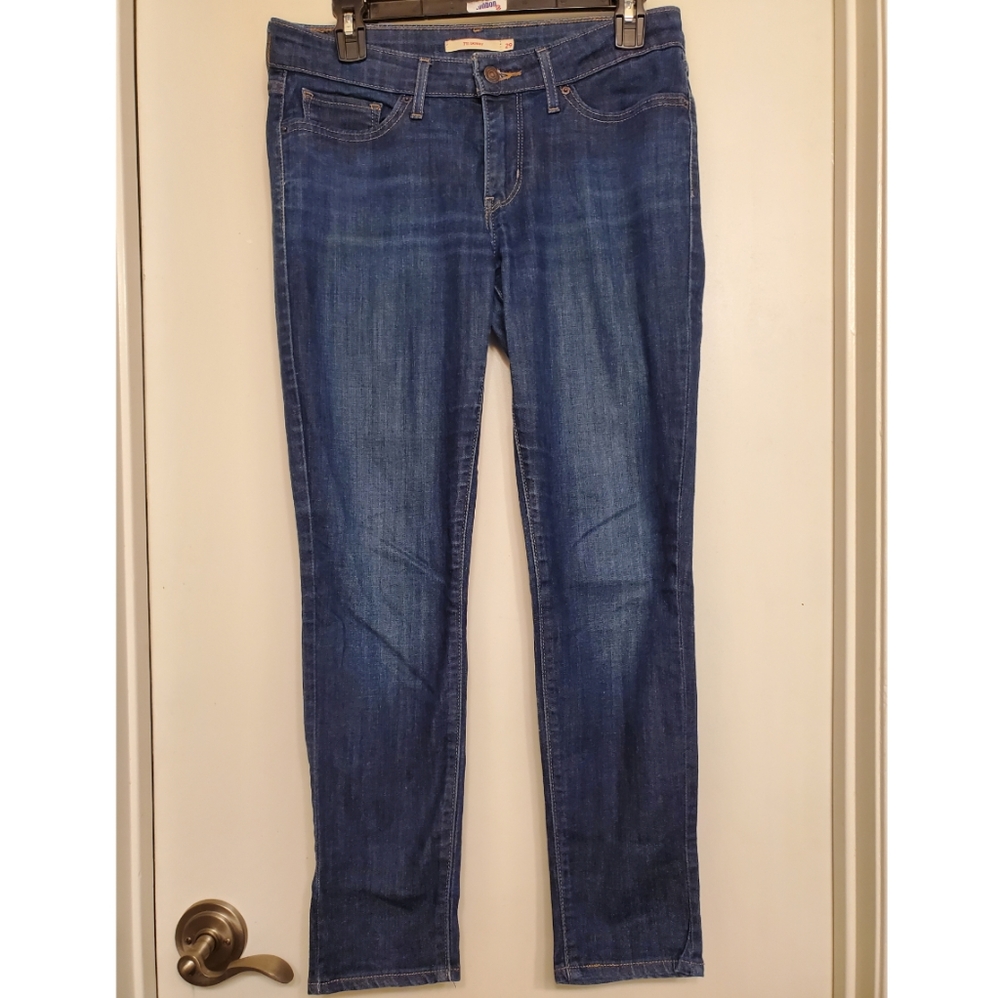 Levis jeans